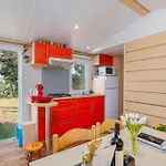 Glamping Frog Farm * Foz do Sousa