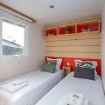 Glamping Frog Farm * Foz do Sousa