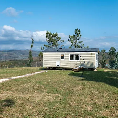 Glamping Frog Farm
