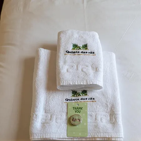 Glamping Frog Farm Prázdninový dům Foz do Sousa