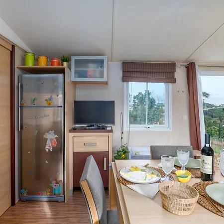 Glamping Frog Farm * Foz do Sousa