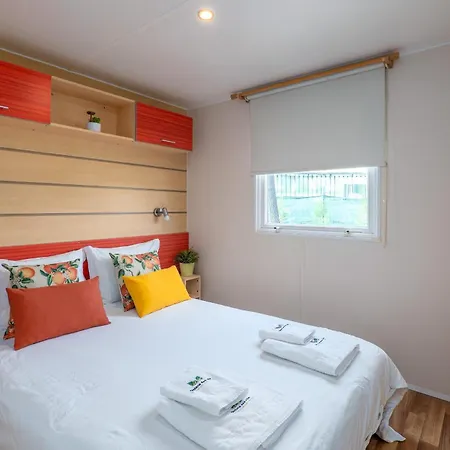 Glamping Frog Farm Feriehus Foz do Sousa