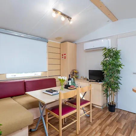 Glamping Frog Farm Feriehus