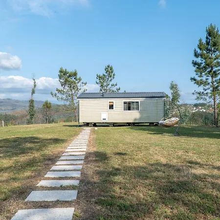 Glamping Frog Farm