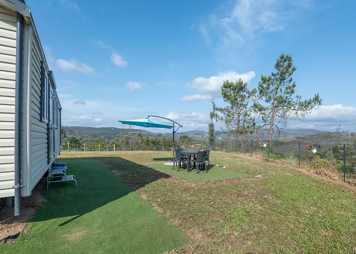 Glamping Frog Farm Hébergement de vacances Foz do Sousa