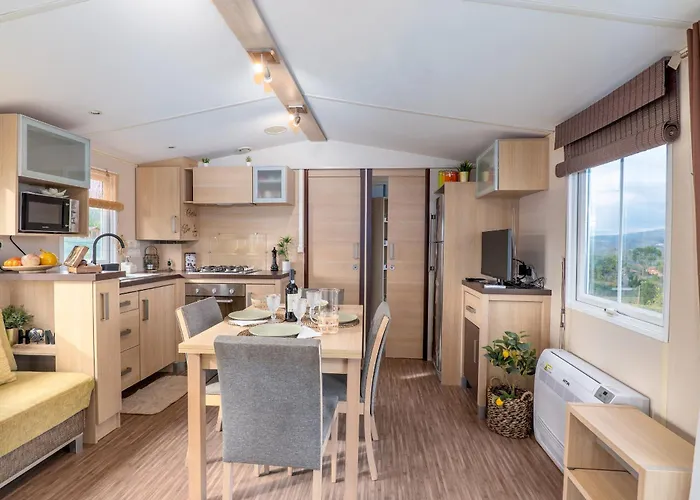 Hébergement de vacances Glamping Frog Farm Foz do Sousa