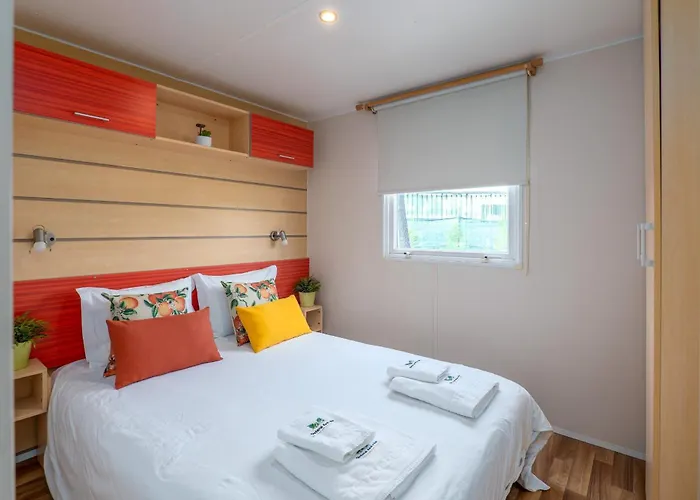 Glamping Frog Farm Σπίτι διακοπών Foz do Sousa