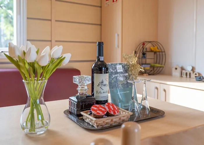 Glamping Frog Farm Hébergement de vacances Foz do Sousa