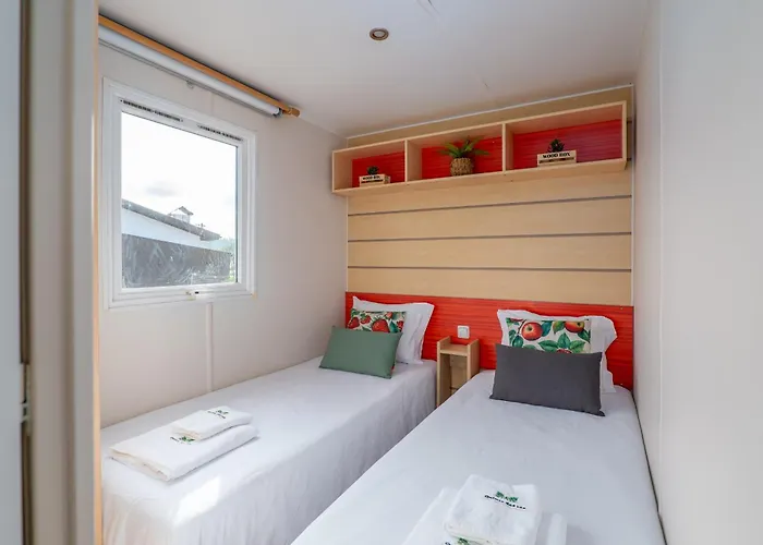 Glamping Frog Farm * Foz do Sousa