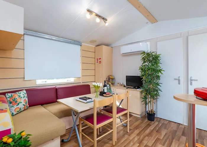 Glamping Frog Farm Hébergement de vacances